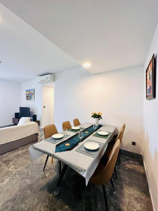 D1Mension 3Br Luxury Condo City Center In Dist 1 호치민 외부 사진